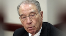 Sentencing reform bill advances in Senate